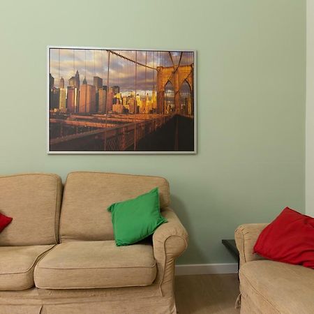 Beautiful Apartment In San Giovanni Close To Colosseo Rom Exteriör bild