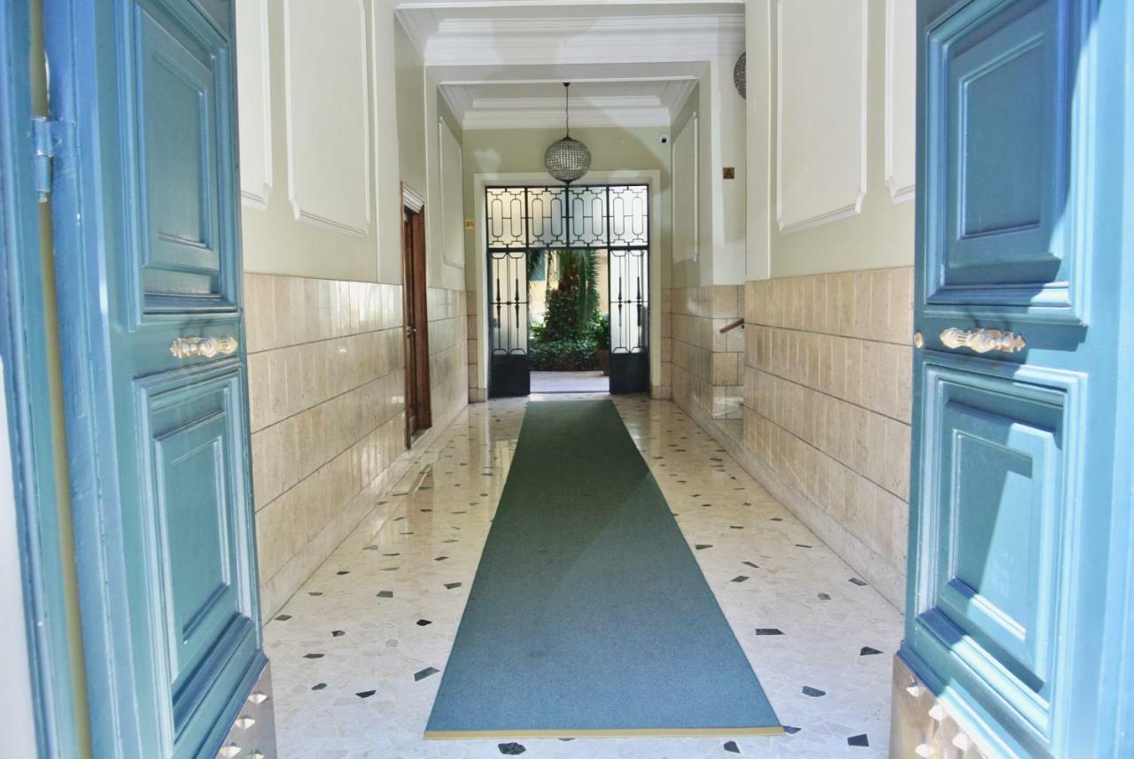 Beautiful Apartment In San Giovanni Close To Colosseo Rom Exteriör bild