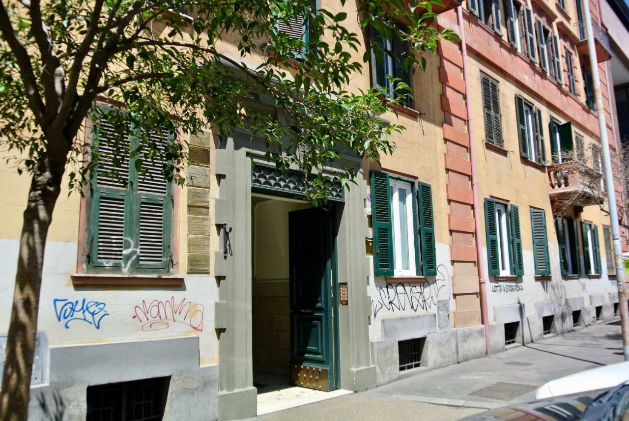 Beautiful Apartment In San Giovanni Close To Colosseo Rom Exteriör bild