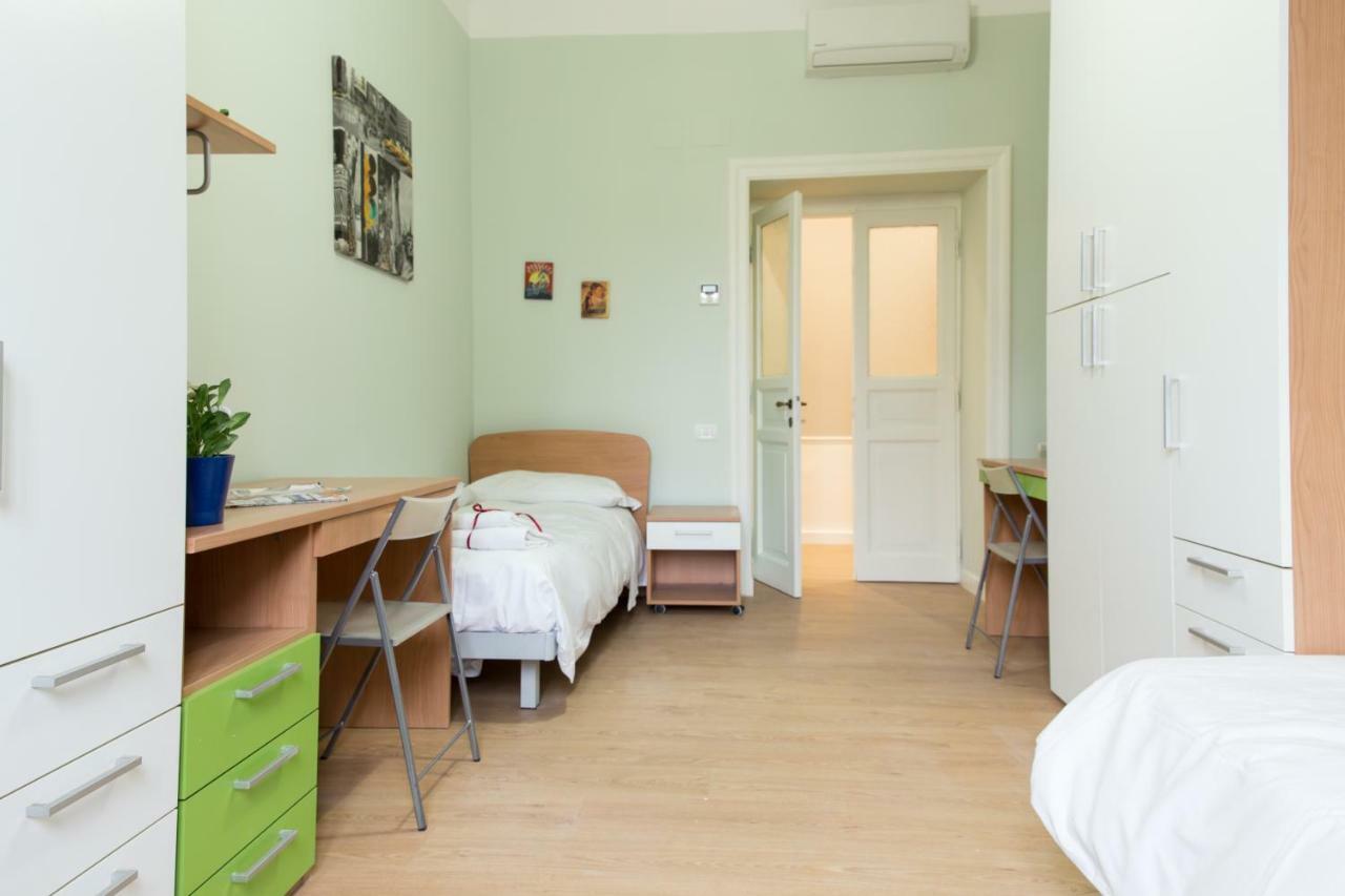 Beautiful Apartment In San Giovanni Close To Colosseo Rom Exteriör bild