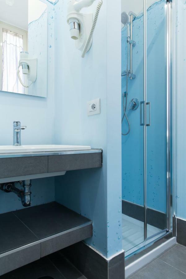 Beautiful Apartment In San Giovanni Close To Colosseo Rom Exteriör bild